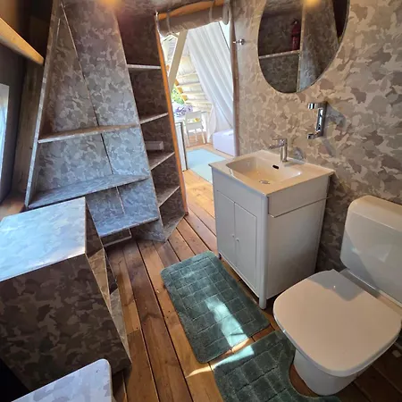 Luxusní stan Glamping Paravia