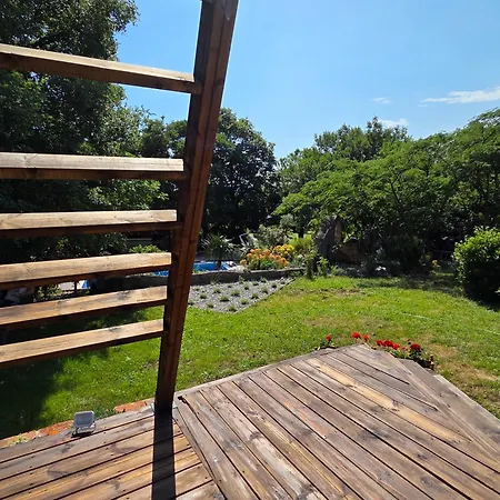 Luxusní stan Glamping Paravia